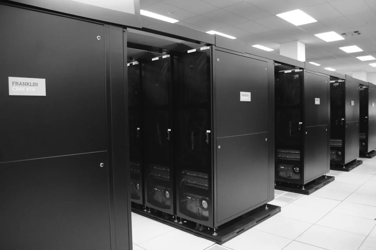 File di rack in una sala dati
